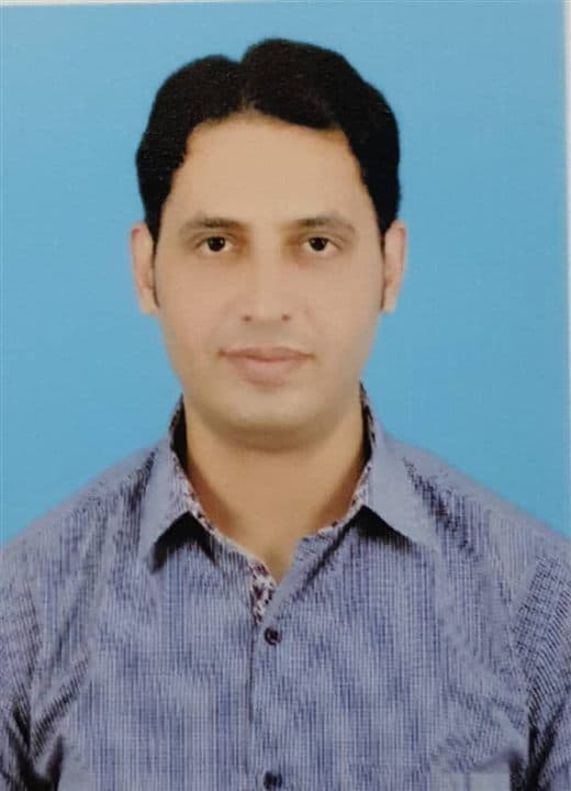 Portrait of Dr. Rizwan Abid